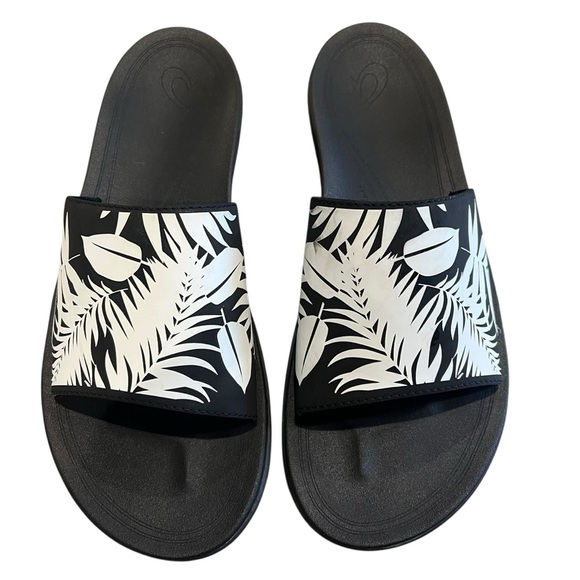 OluKai Slides Women’s Size 11 Black White Punua 'Olu Slip On Sandals Summer - Picture 1 of 13
